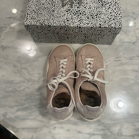 Eytys chunky sneakers in pale pink. - Picture 5 of 7